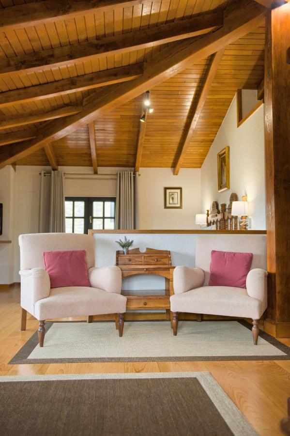 Casas Rurales El Llugaron Miravalles エクステリア 写真