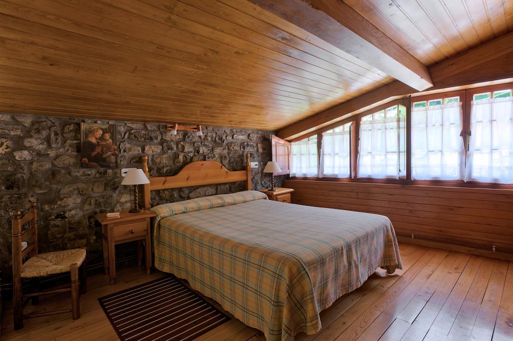 Casas Rurales El Llugaron Miravalles 部屋 写真